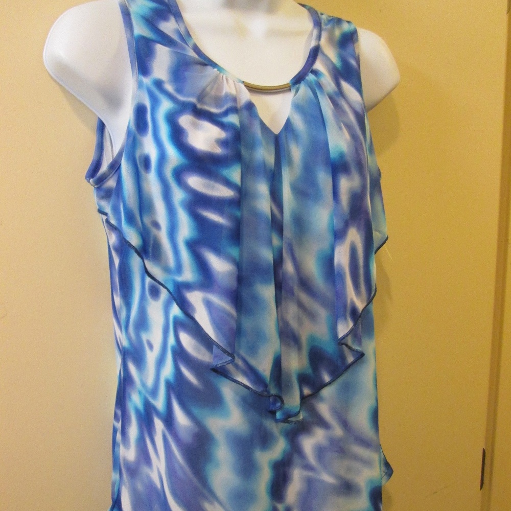 Blue and White Watercolor print top/small/